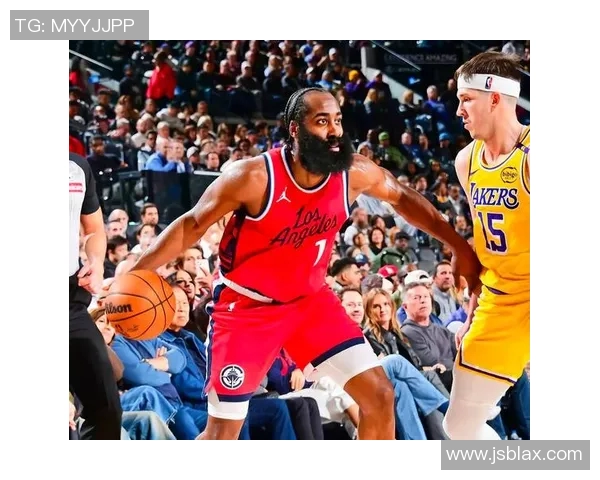 快船力克篮网,保持不败纪录 快船力克篮网,保持不败纪录