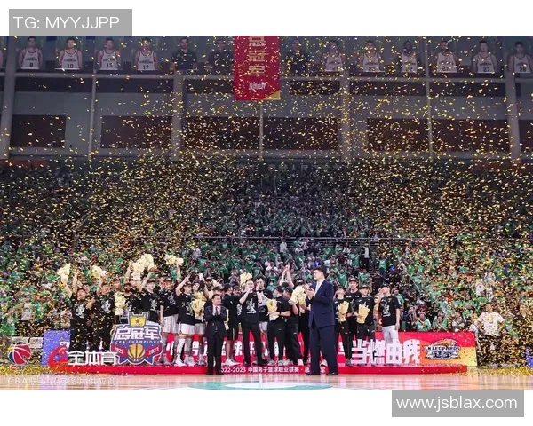 辽宁男篮新赛季备战顺利,斩获季前赛冠军展现实力 辽宁男篮新赛季备战顺利,斩获季前赛冠军展现实力